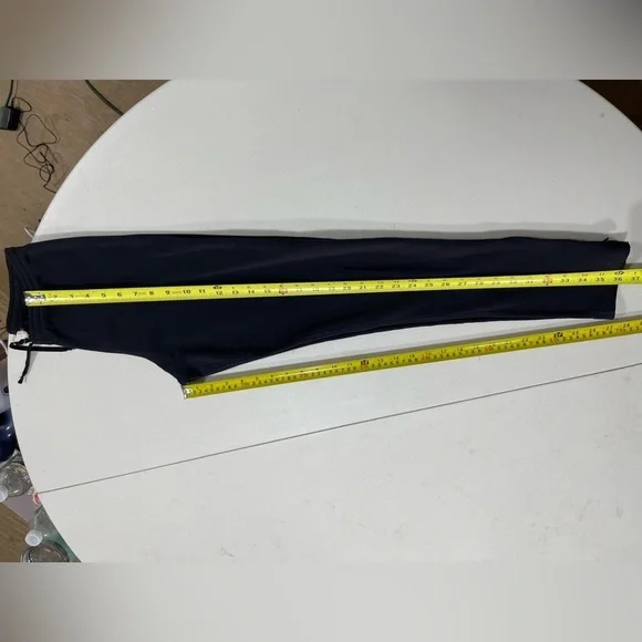 J. Crew black leggings with zippered ankles. Women’s size M - Picture 8 of 10